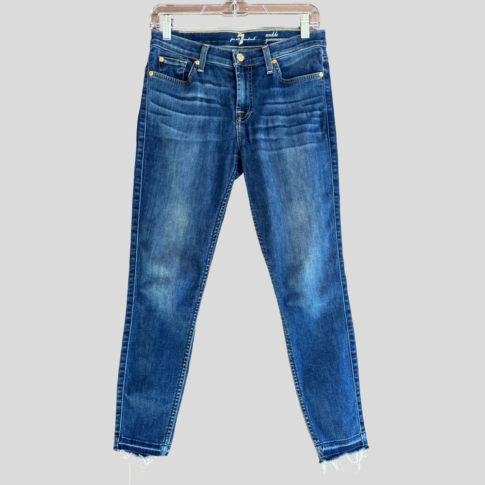 7 For All Mankind Gwenevere Ankle Jeans Raw Edge Size 26